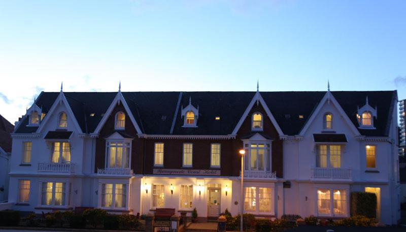 Runnymede Court Hotel Saint Helier Eksteriør billede