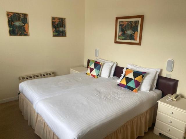 Runnymede Court Hotel Saint Helier Eksteriør billede